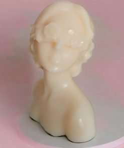 femme à bandeau